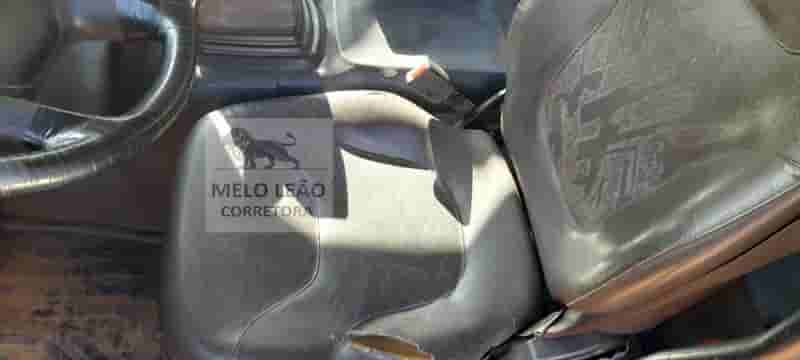 Plantadeira Mercedes Benz 3131 2014