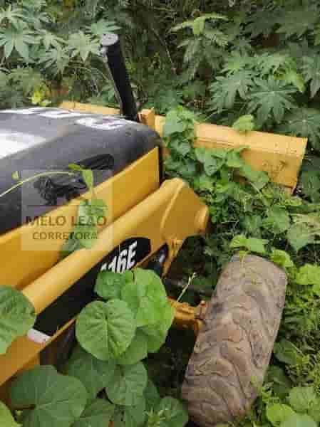 Retroescavadeira Caterpillar 416E 2013