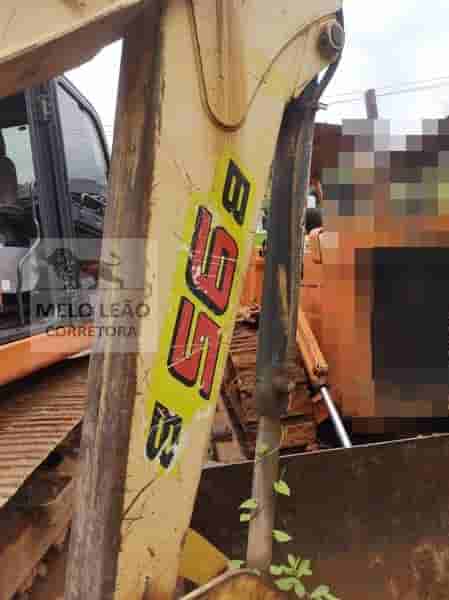 Retroescavadeira New Holland B95B 2013