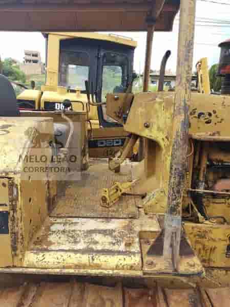 Trator de esteira Caterpillar D6D 1980