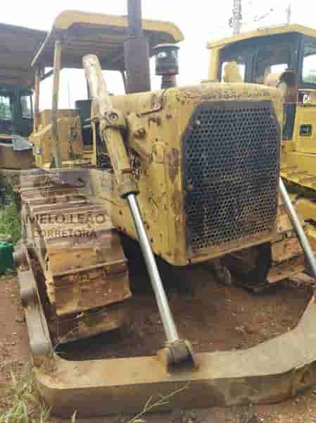 Trator de esteira Caterpillar D6D 1980