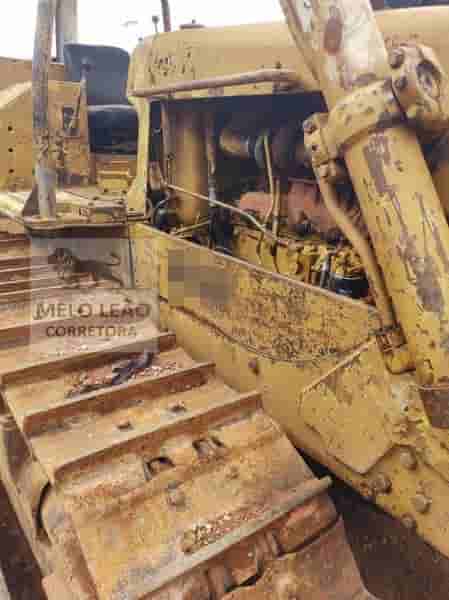 Trator de esteira Caterpillar D6D 1980
