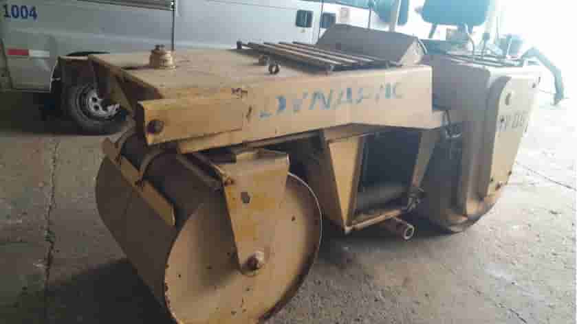 Rolo compactador Dynapac CG11 1980