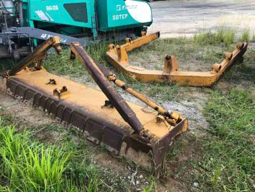 Trator de esteira Caterpillar D6 1997