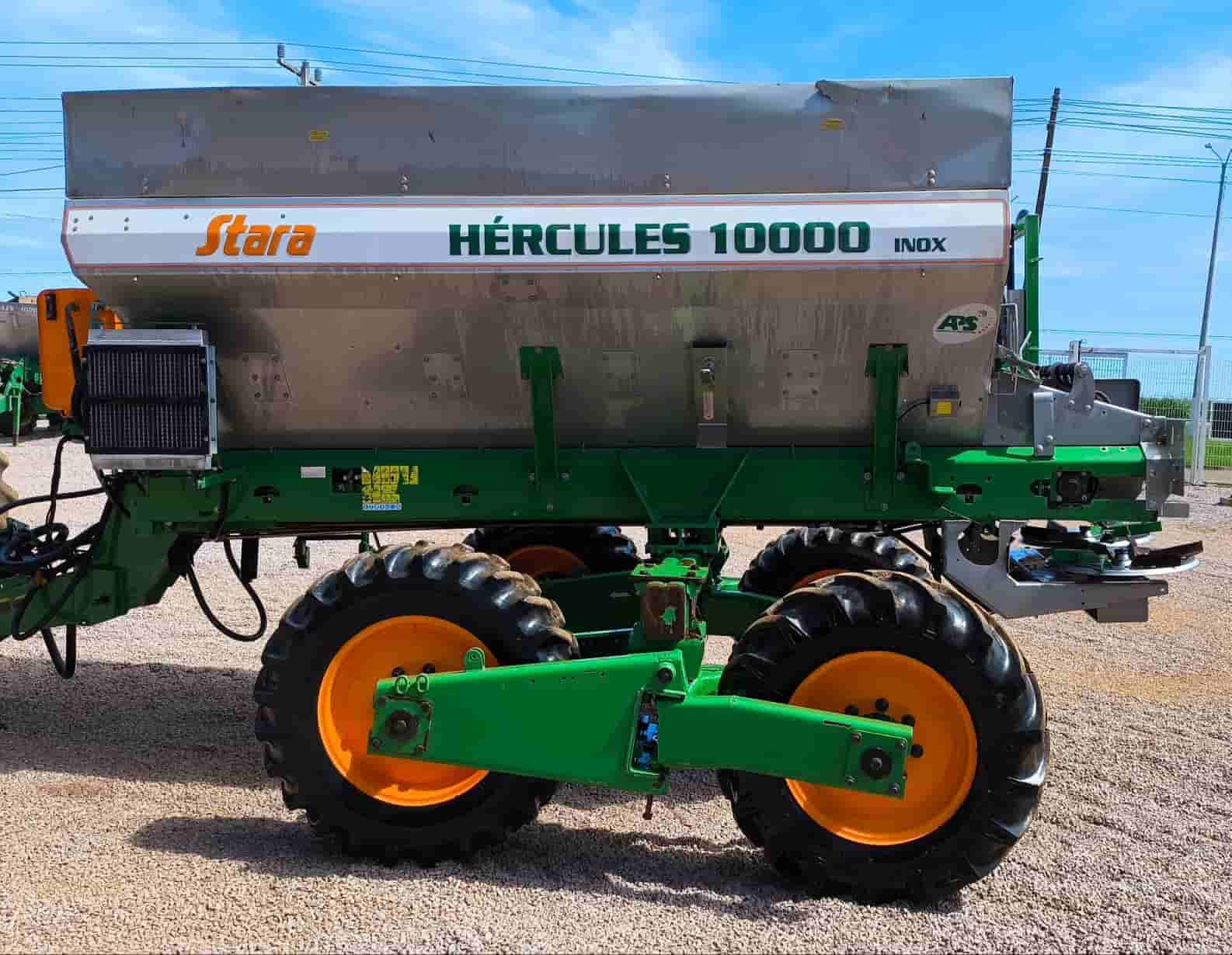 Distribuidores Stara HERCULES 10.000 2019 - imagem de fundo