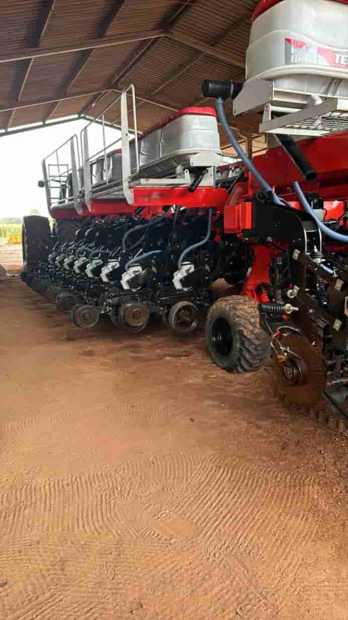 Plantadeira Jumil 8090PD 2014 - imagem de fundo