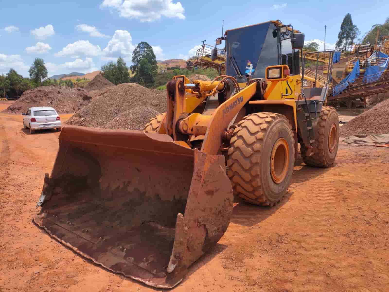 Pá Carregadeira Komatsu WA380 2022
