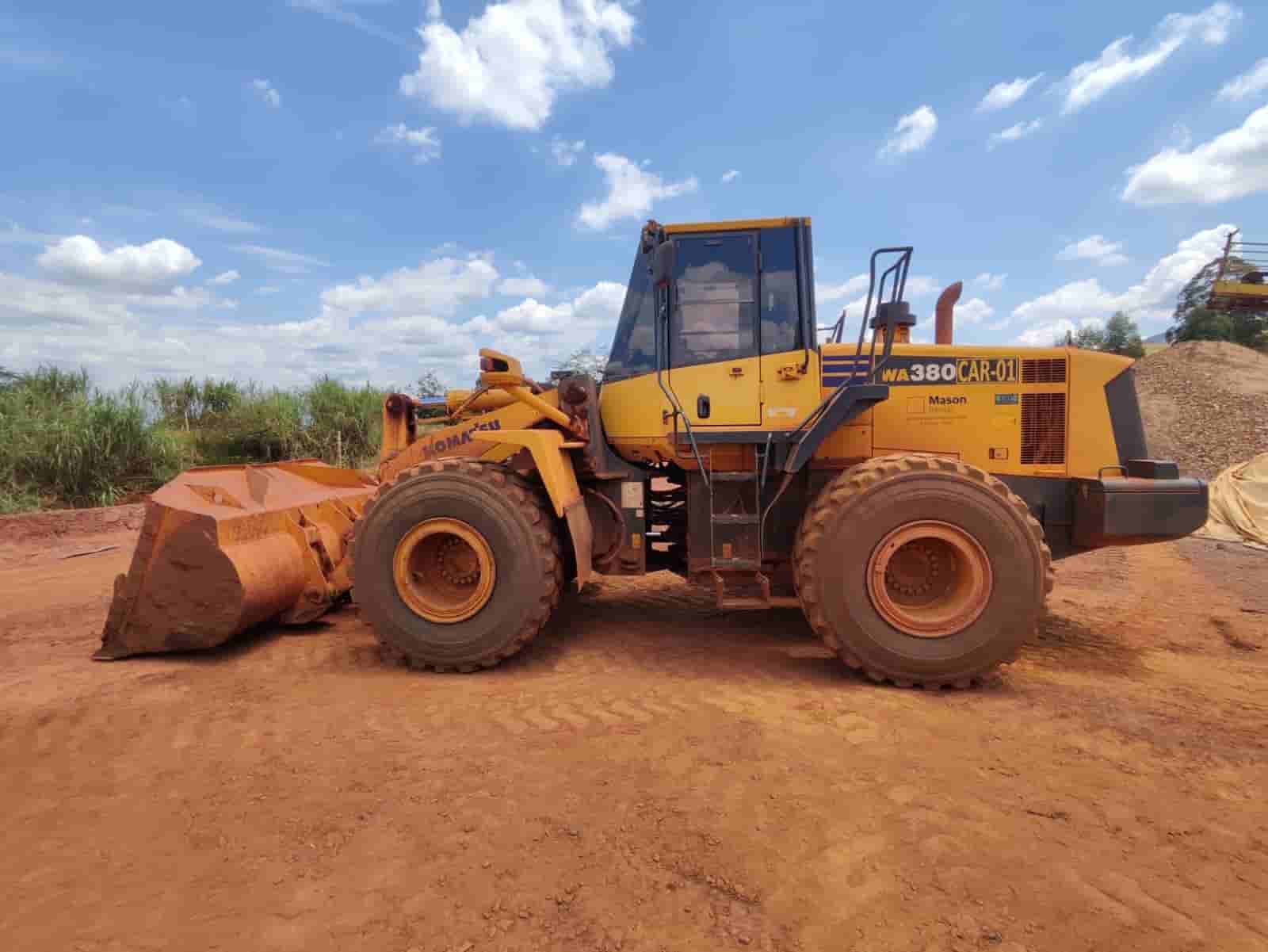Pá Carregadeira Komatsu WA380 2022