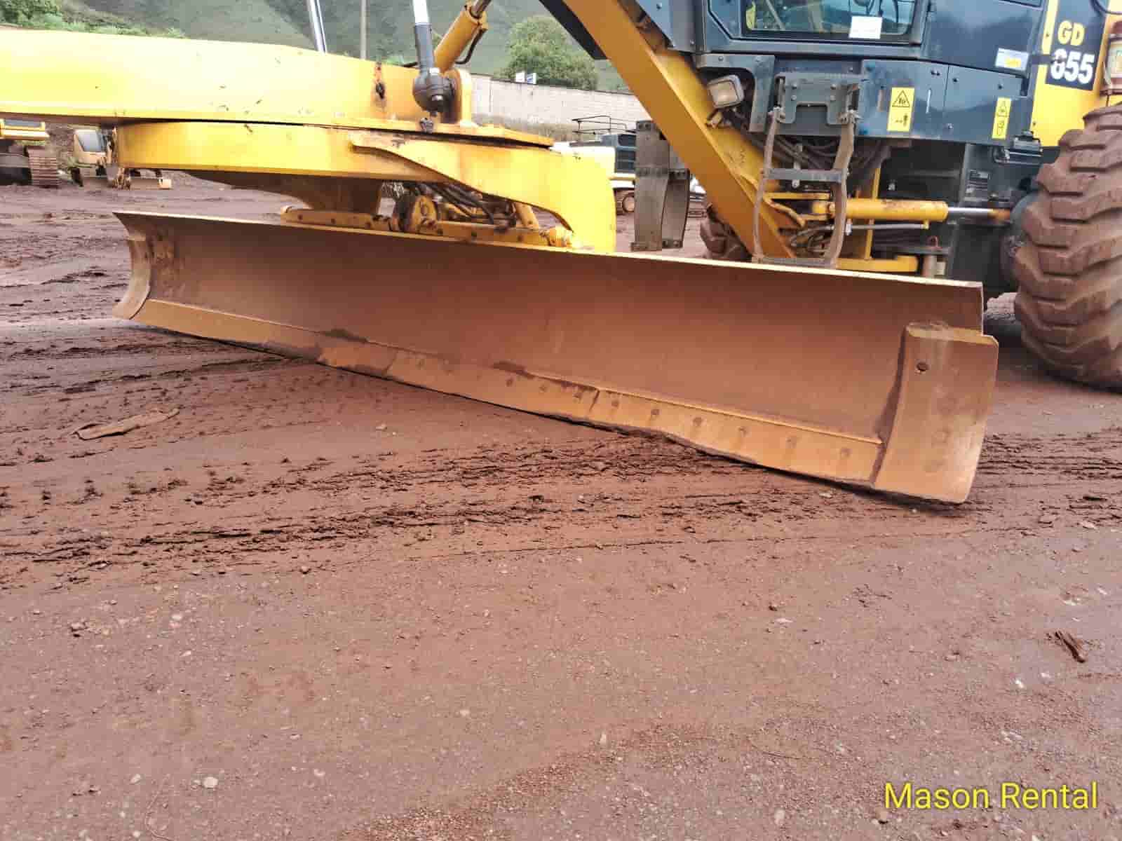 Motoniveladora Komatsu GD655-5 2023