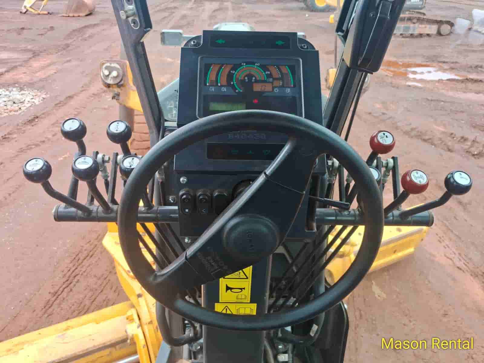 Motoniveladora Komatsu GD655-5 2023