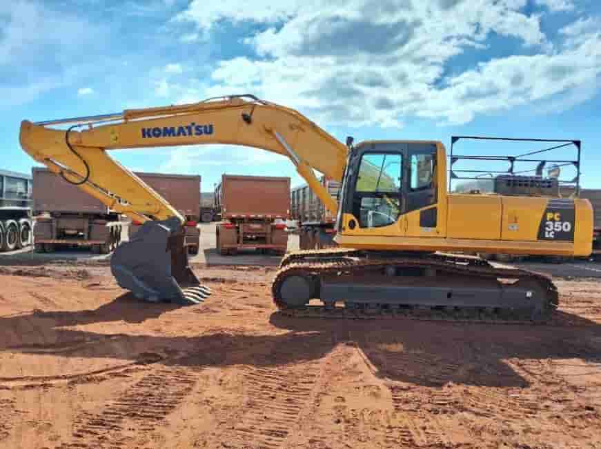 Escavadeira Komatsu PC350 2019