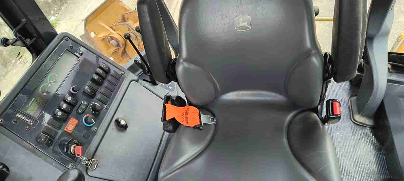 Retroescavadeira John Deere 310 L 2022