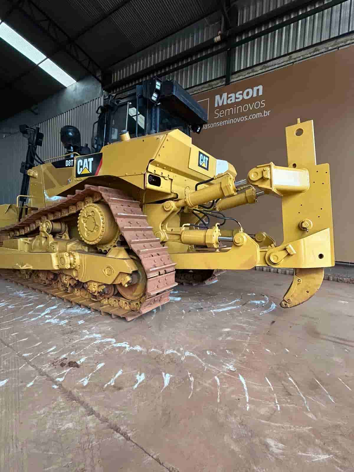 Trator de esteira Caterpillar  D8 2017