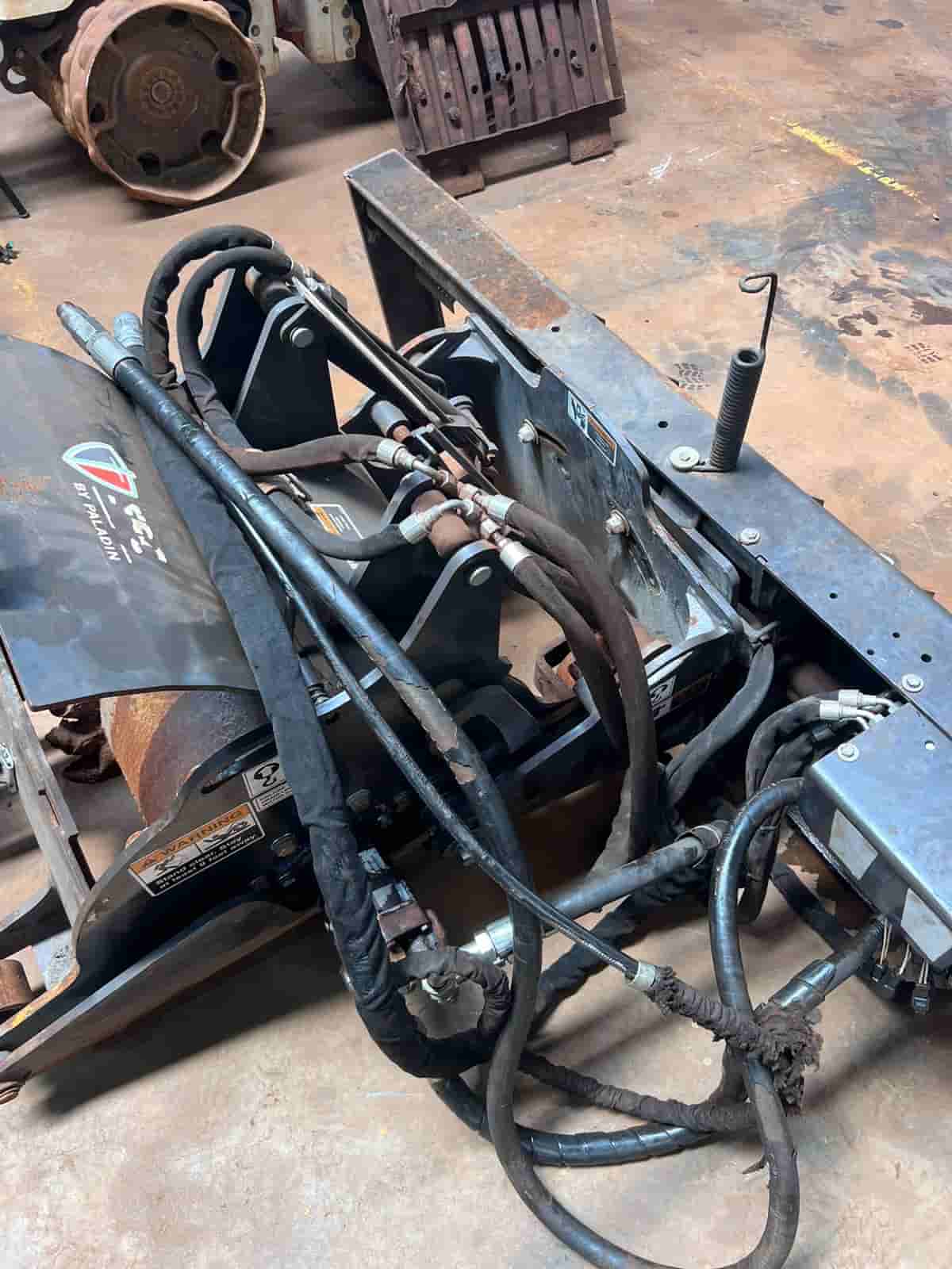 FRESA PALADIN 18” 2019