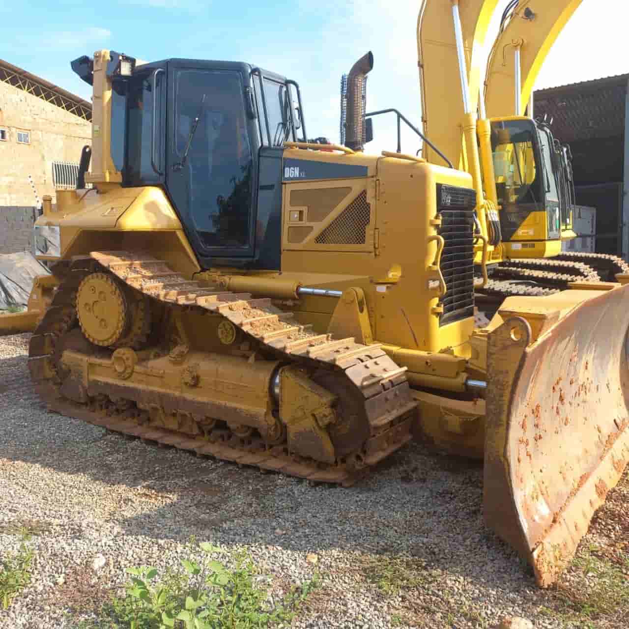 Trator de esteira CAT D6NXL 2014