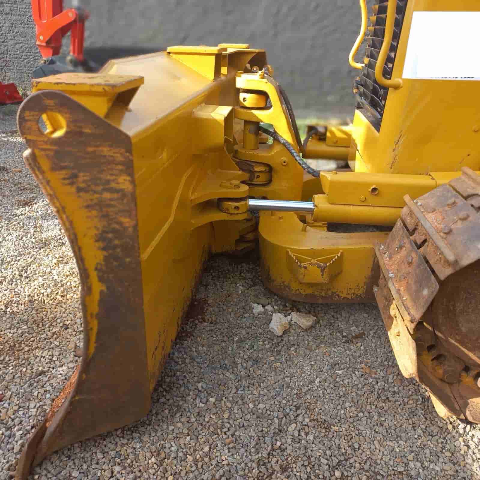 Trator de esteira CAT D6NXL 2014