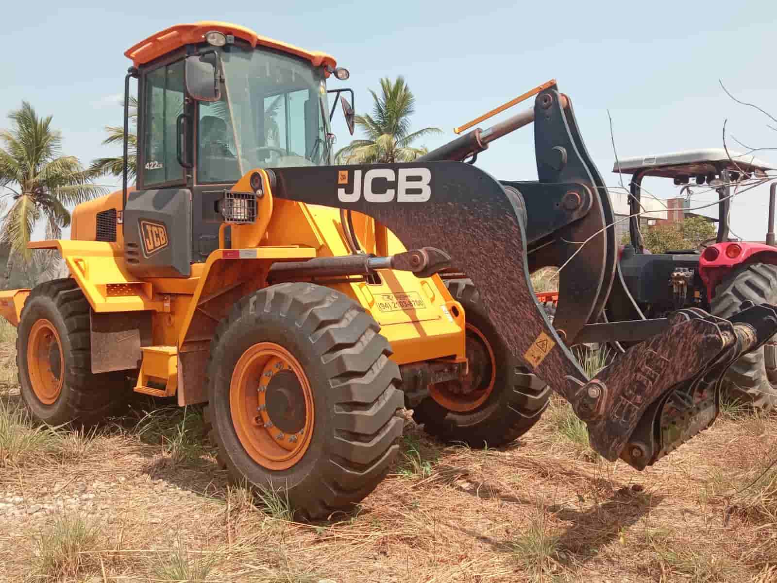 Pá Carregadeira JCB 422ZX 2023