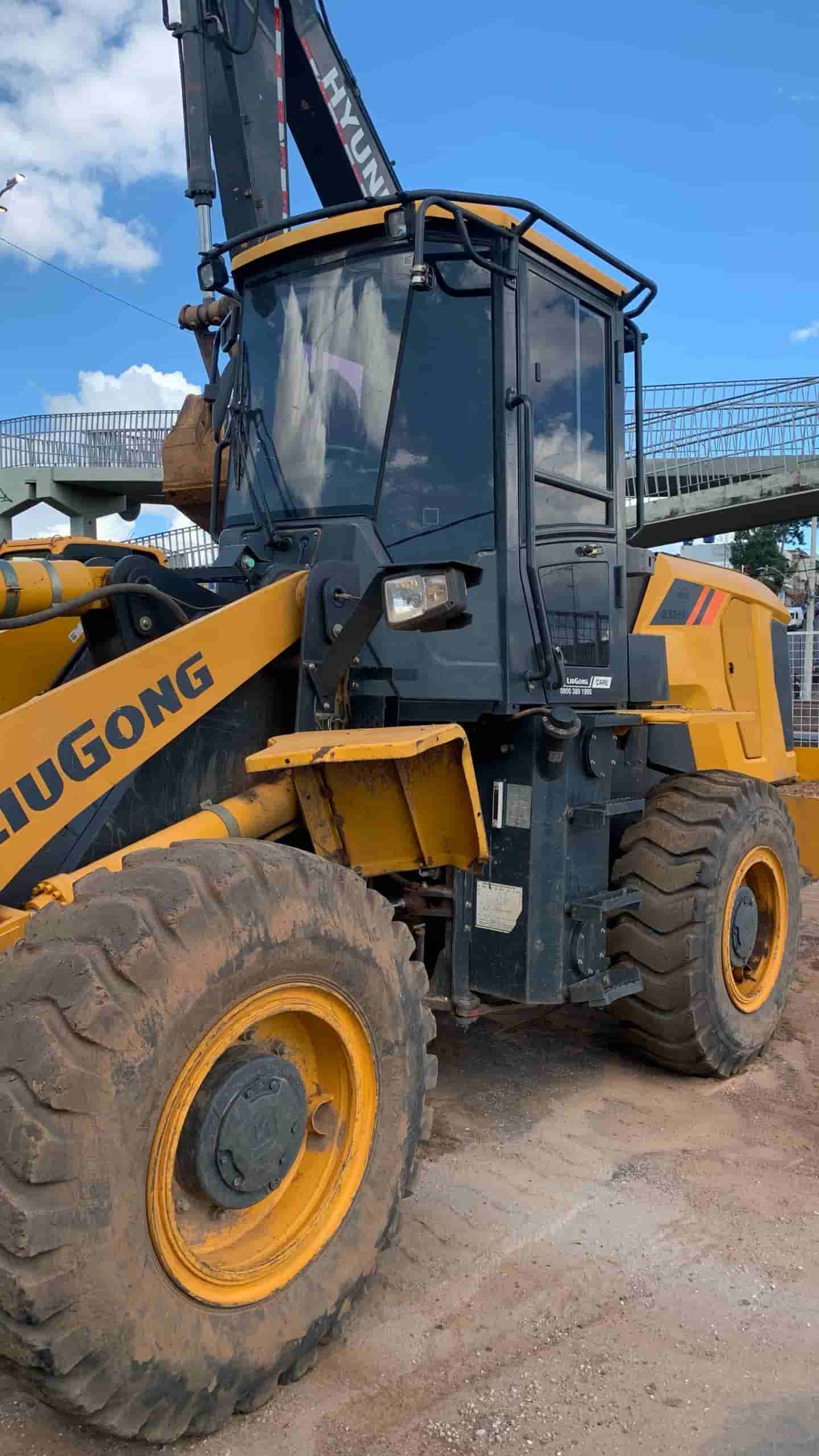 Pá Carregadeira Liugong CLG835H 2023