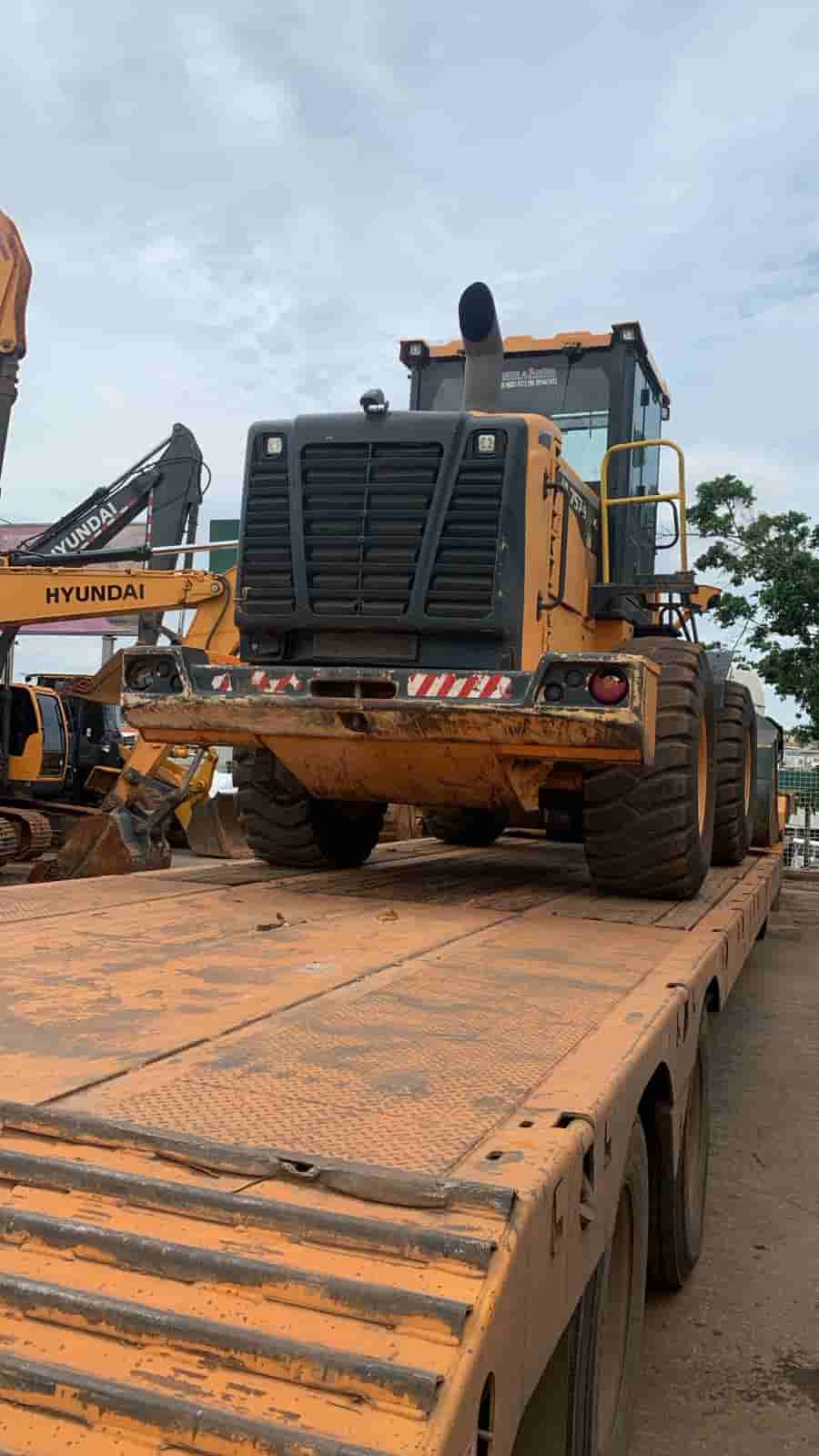 Pá Carregadeira Hyundai HL757-9SBS 2023
