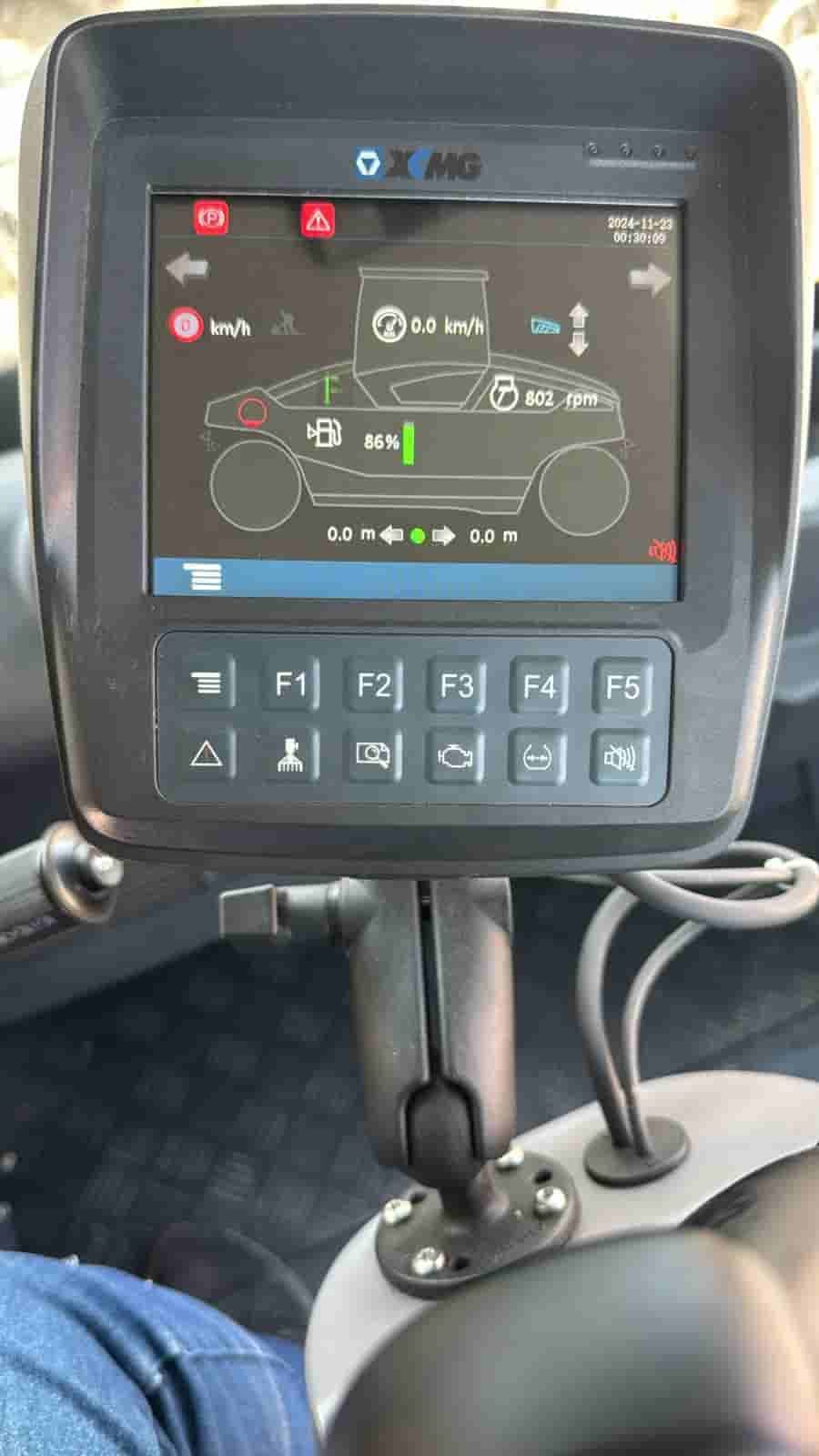 Rolo compactador XCMG XP265S 2024