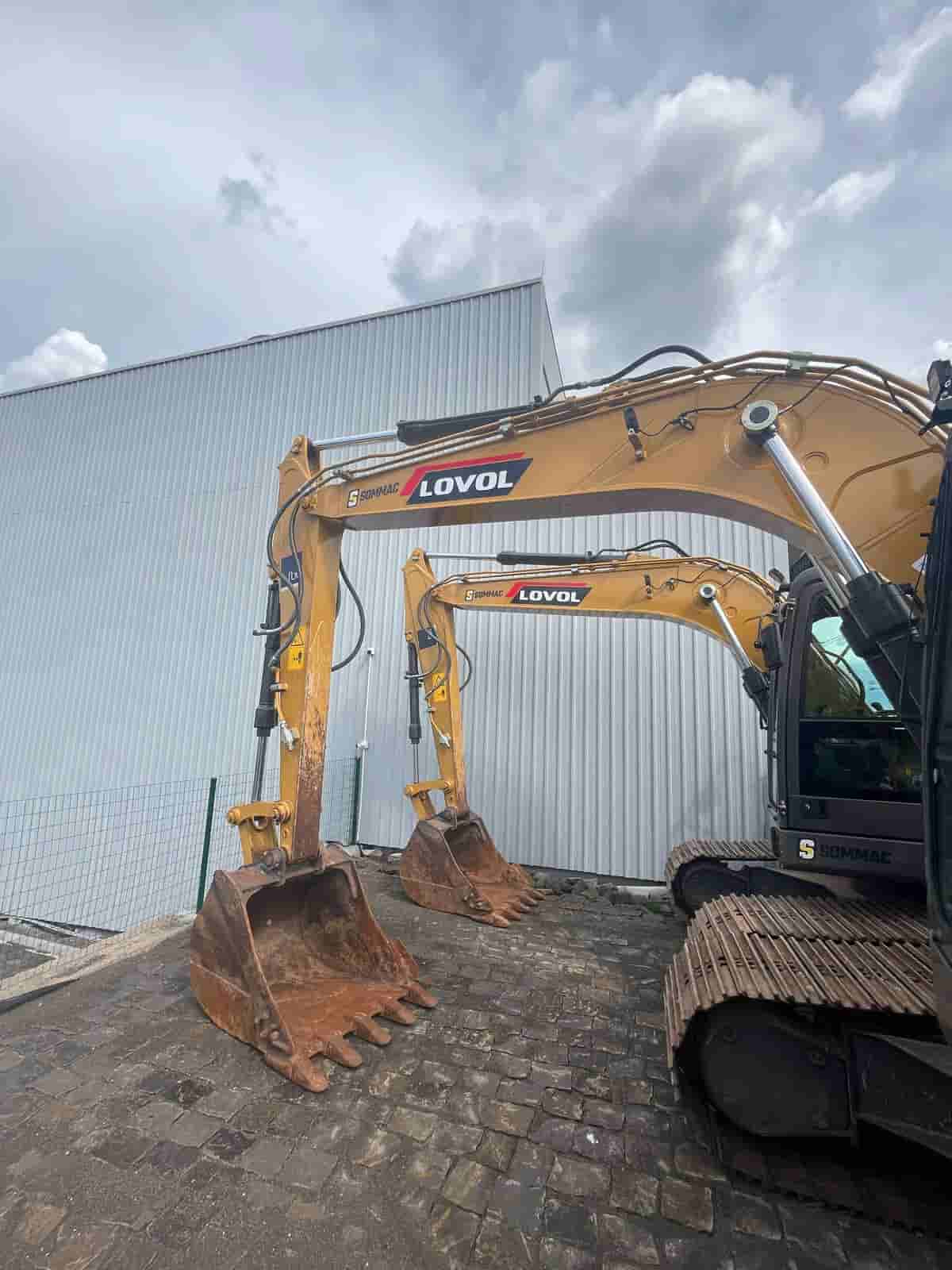 Escavadeira Lovol FR150 2024