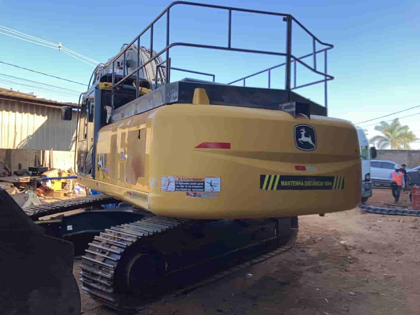 Escavadeira John Deere 350G 2021