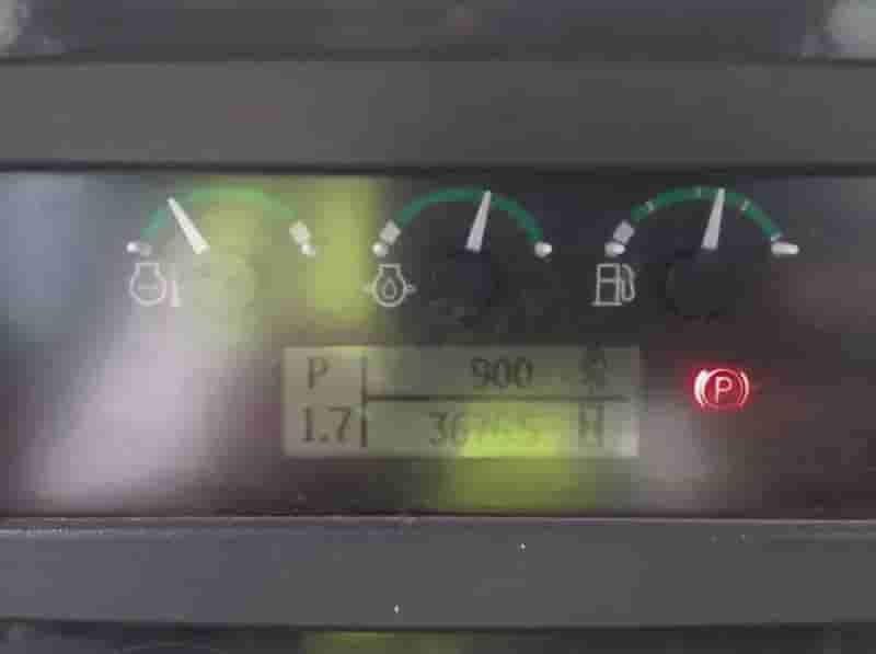 Trator de esteira John Deere 700J XLT PAT 2022 - imagem de fundo