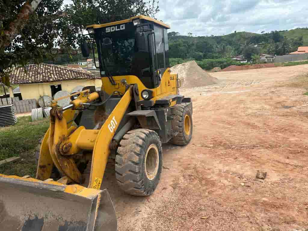 Pá Carregadeira SDLG L918 2021 - imagem de fundo