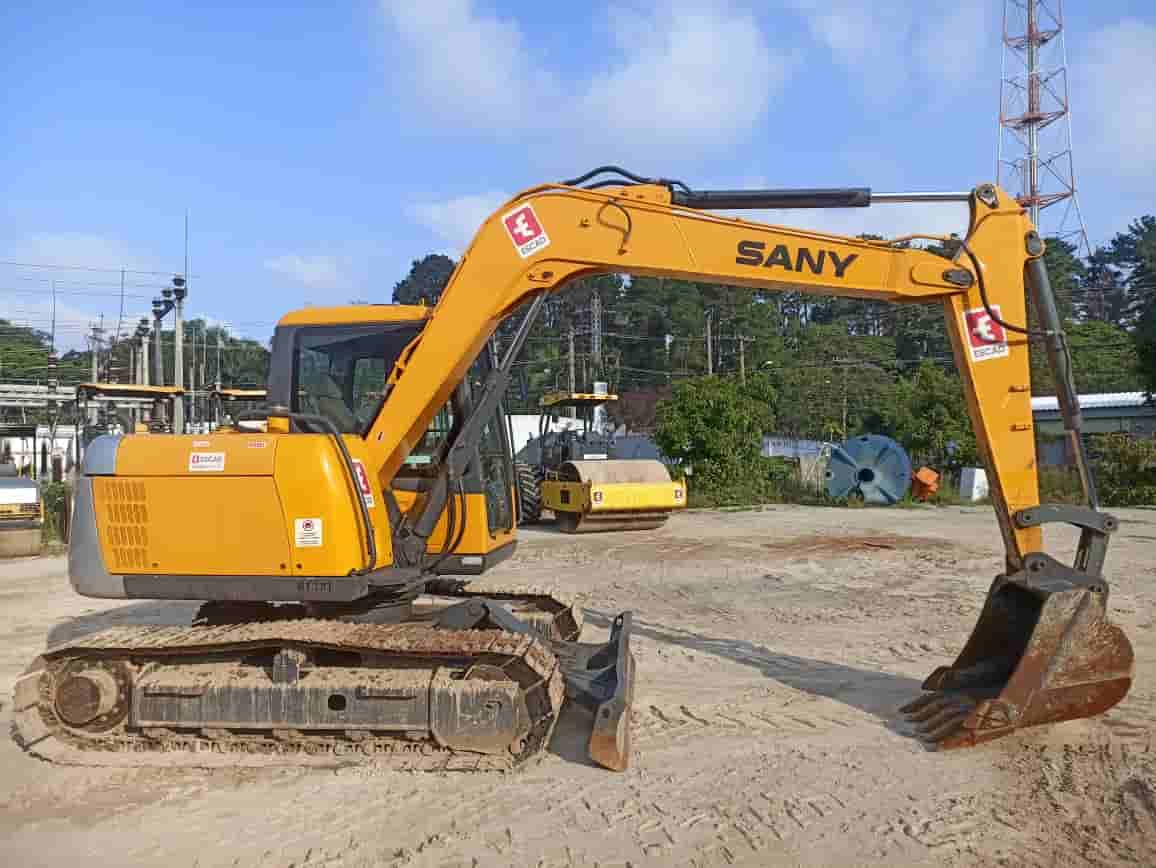 Mini Escavadeira Sany SY75C 2011 - imagem de fundo