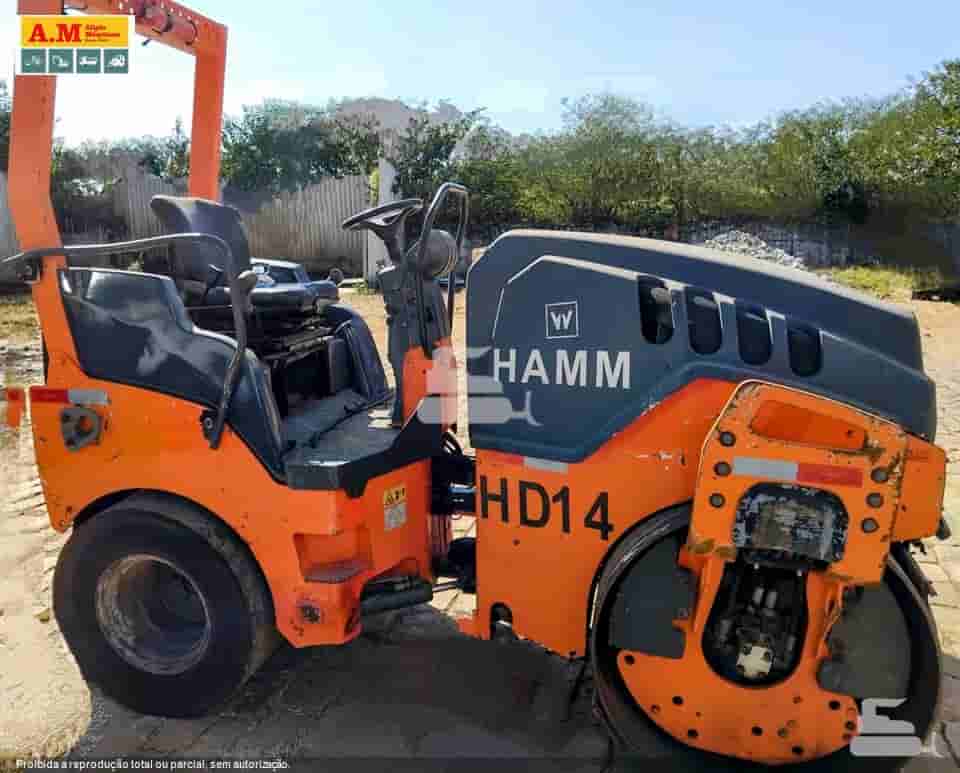 Rolo compactador Hamm HD 14 VT 2012 - imagem de fundo