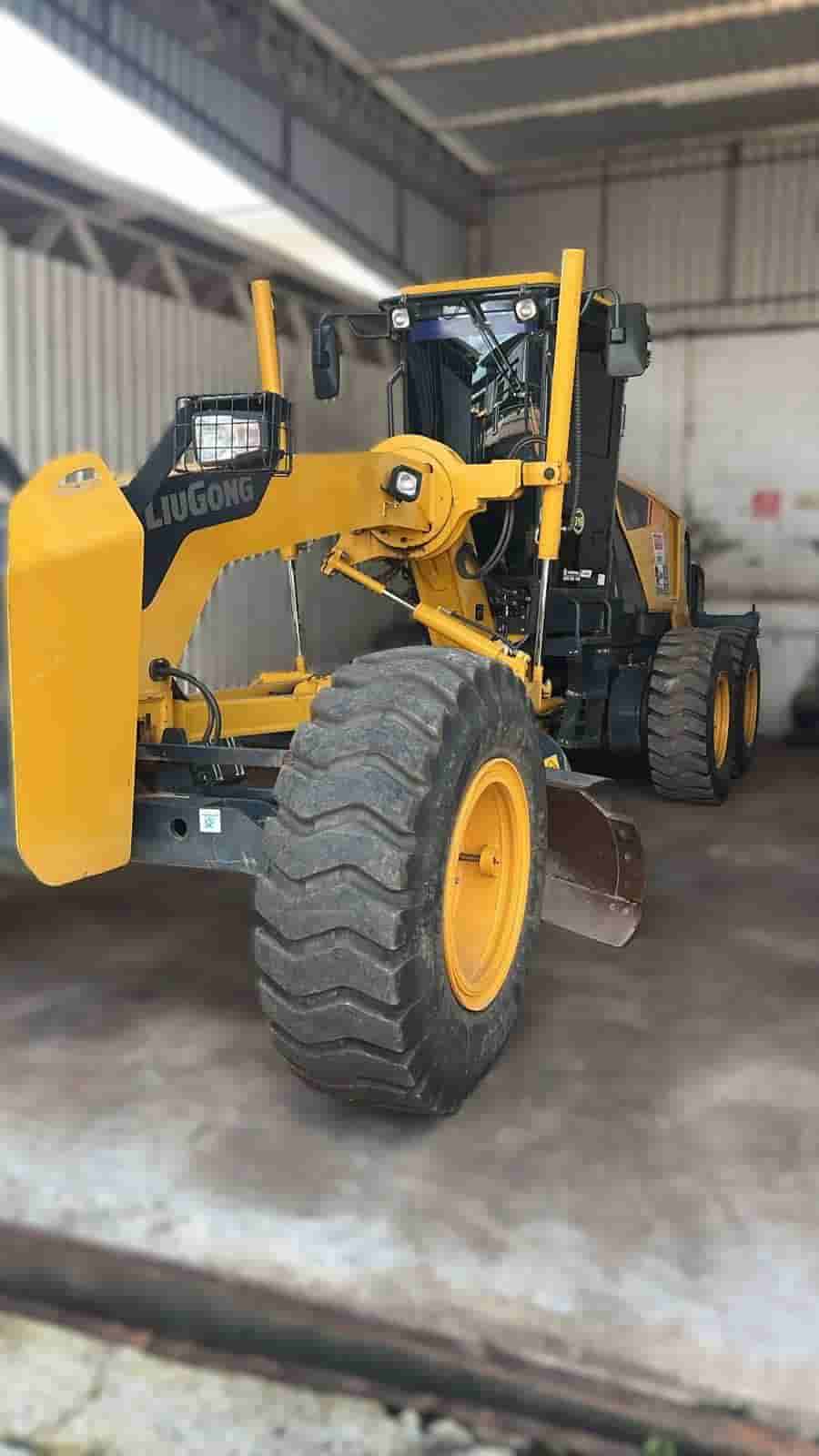 Motoniveladora Liugong 4180D 2023 - imagem de fundo