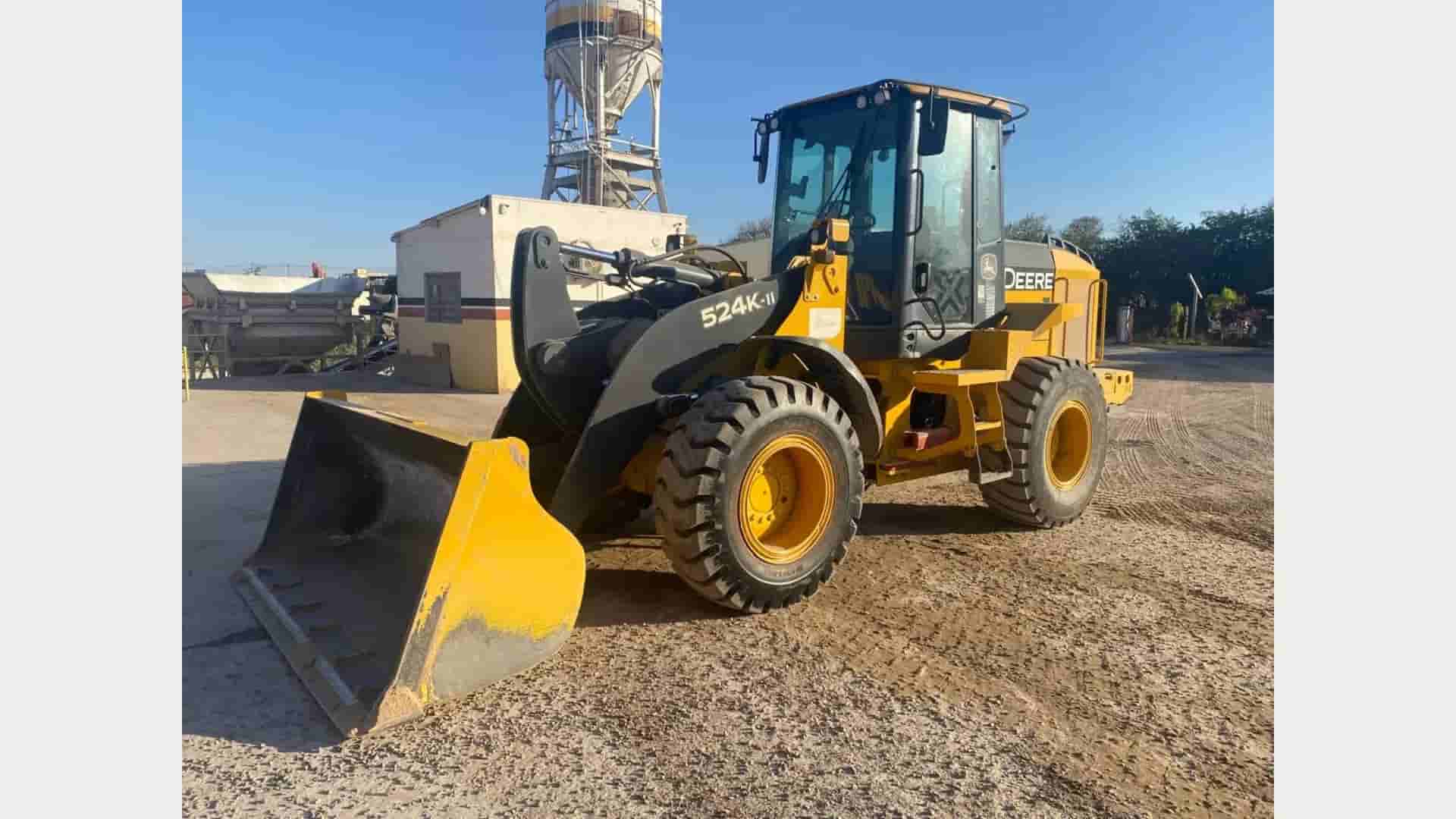 Pá Carregadeira John Deere 524K II 2018 - imagem de fundo