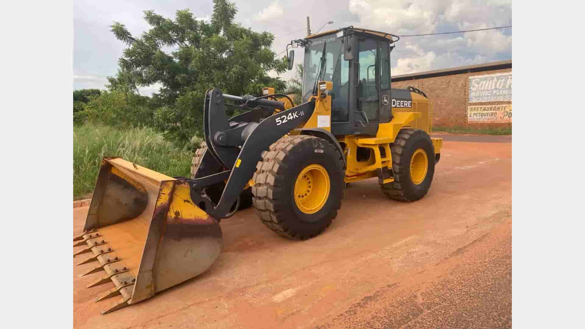 Pá Carregadeira John Deere 524K 2017 - imagem de fundo