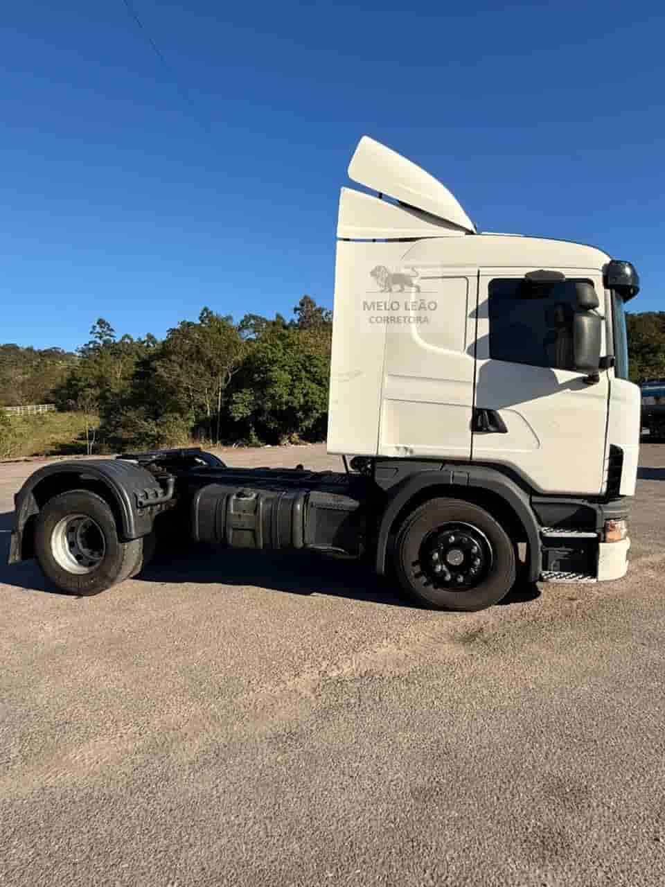 Caminhão Scania R124 400 2005 - imagem de fundo