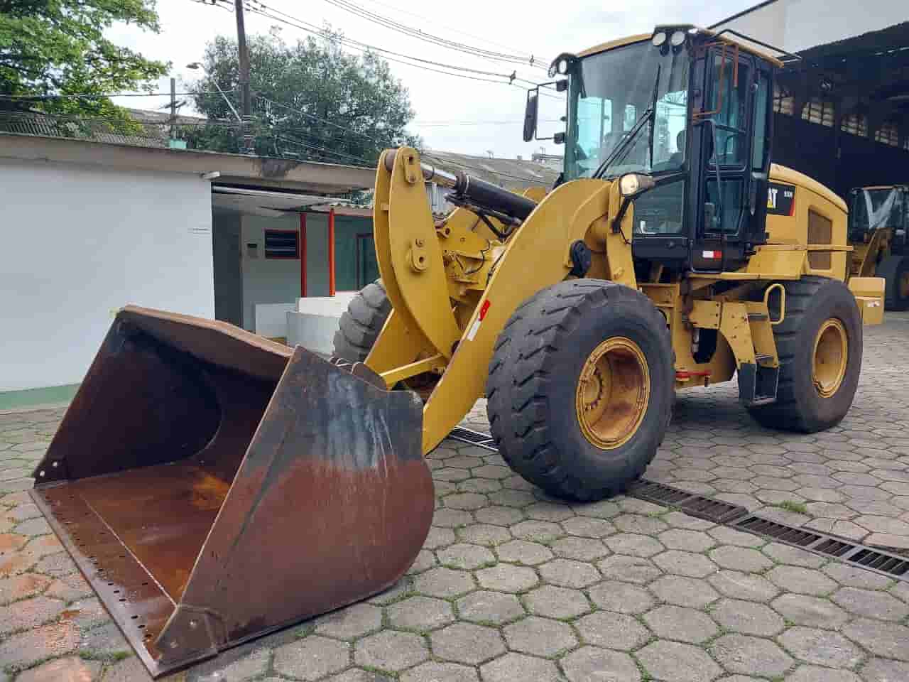 Pá Carregadeira Caterpillar 930K 2015 - imagem de fundo