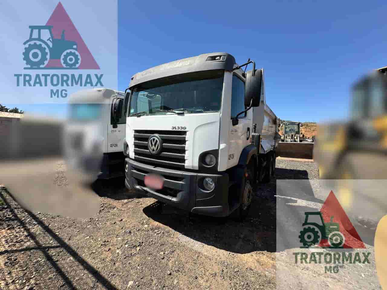 Caminhão Volkswagen 31330 2020 - imagem de fundo