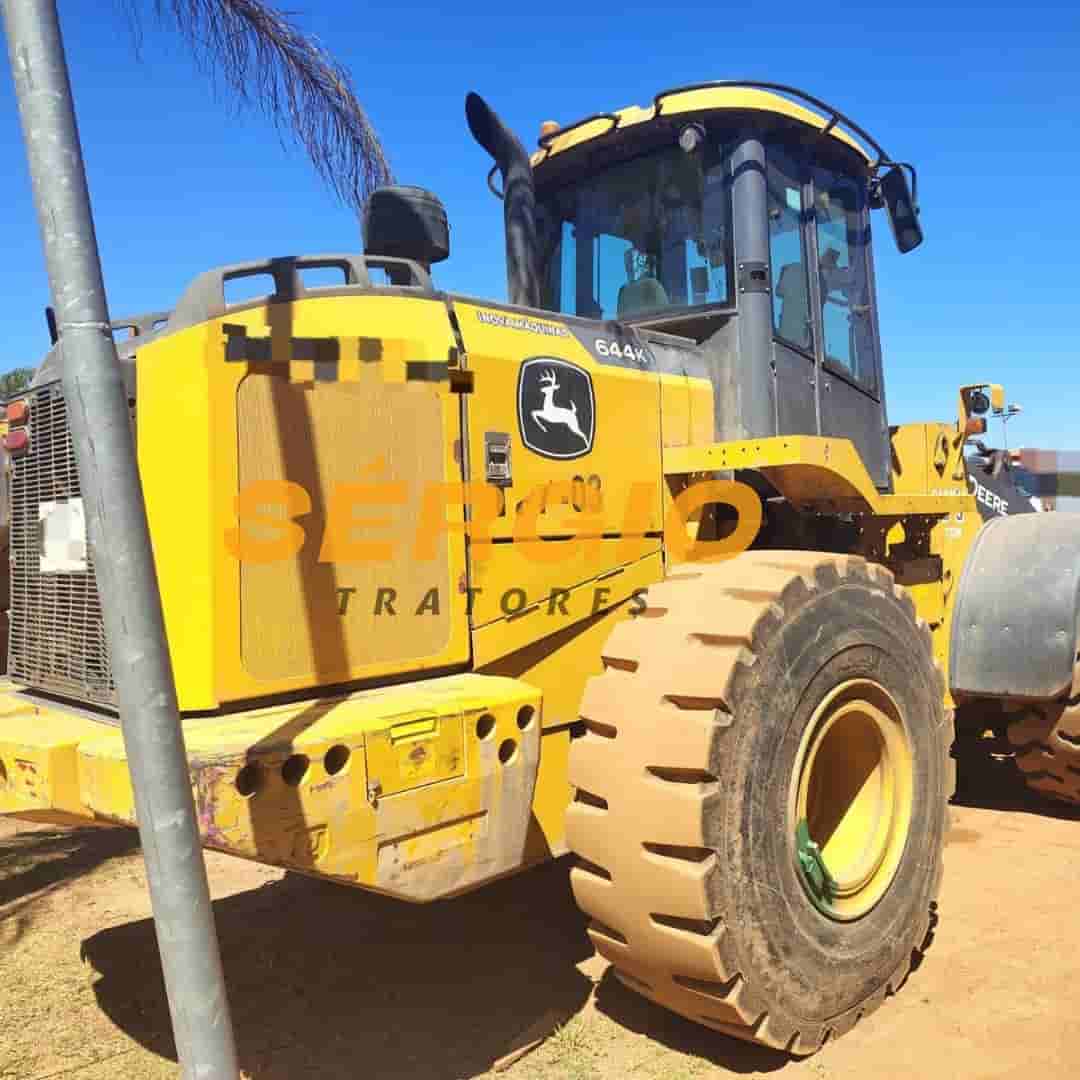 Pá Carregadeira John Deere 644K 2021 - imagem de fundo
