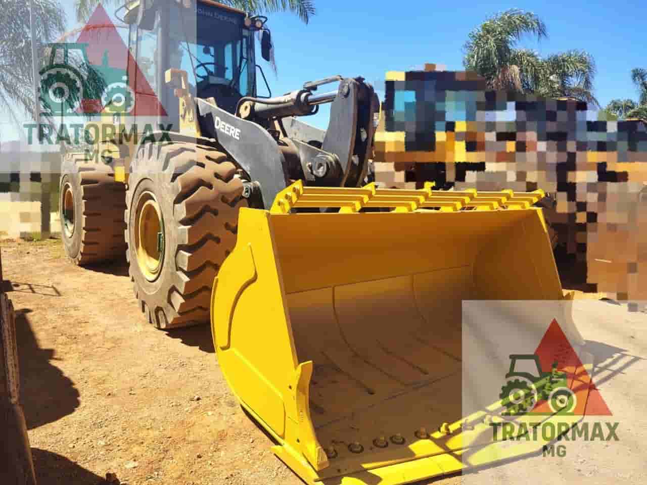 Pá Carregadeira John Deere 644K 2021 - imagem de fundo