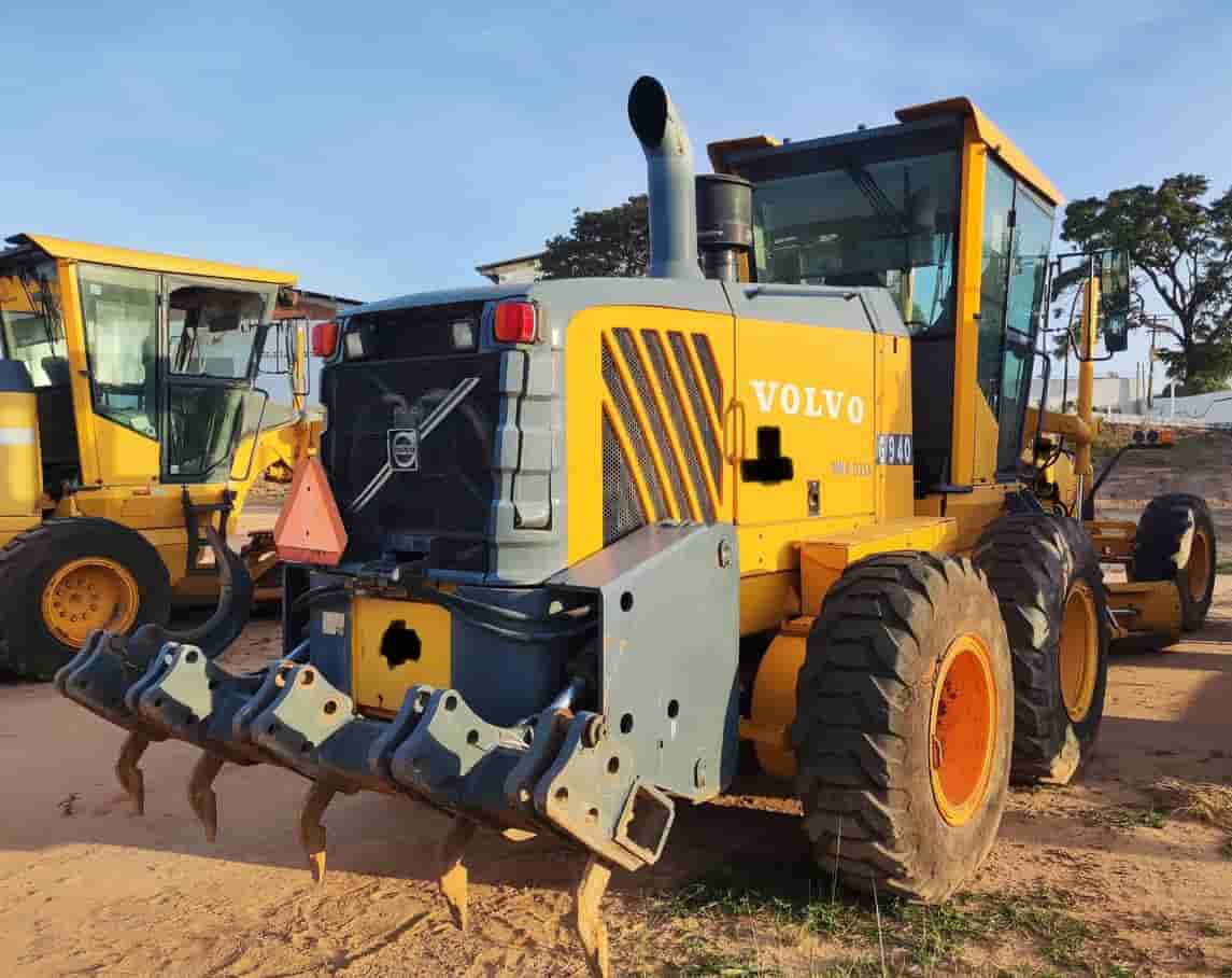 Motoniveladora Volvo G940 2012 - imagem de fundo