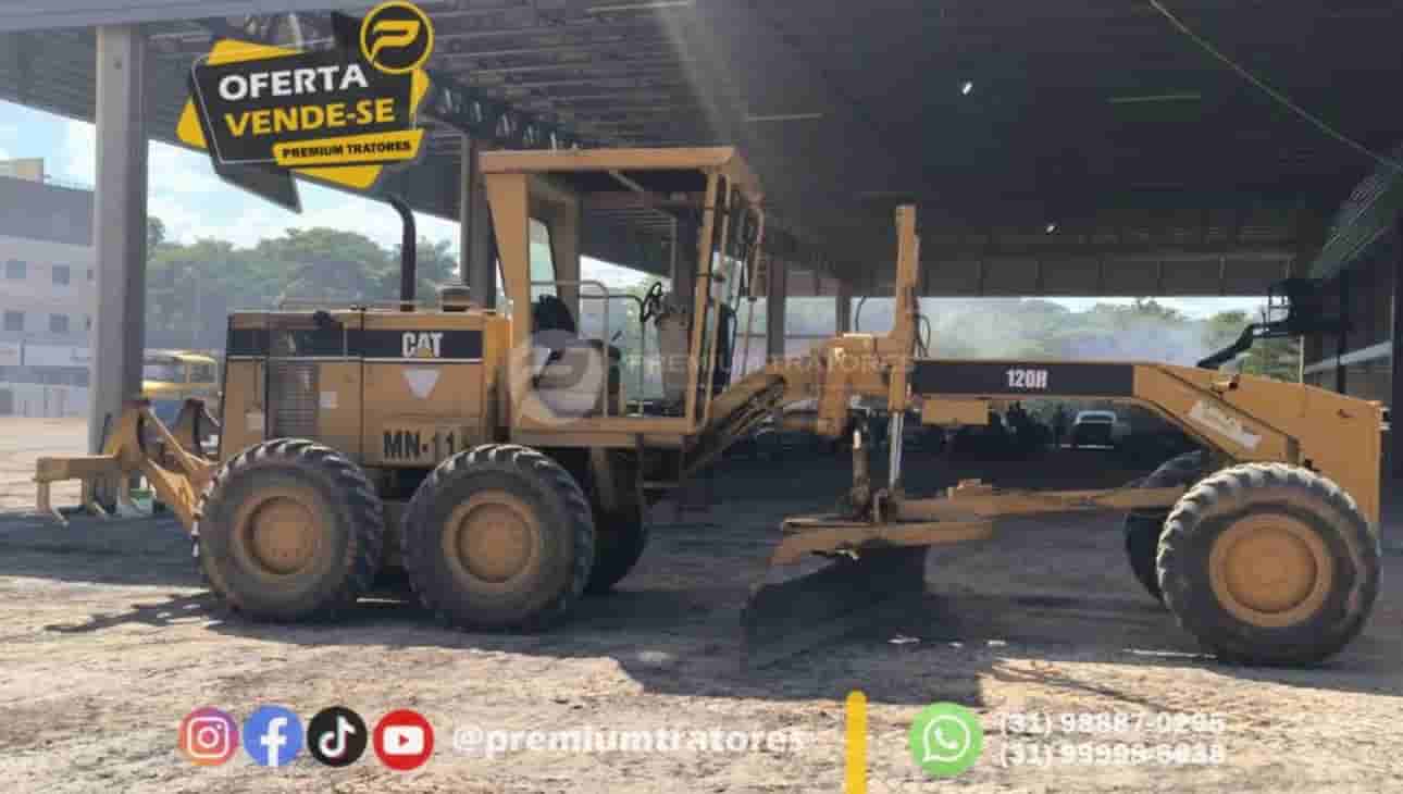 Motoniveladora Caterpillar 120H 2005 - imagem de fundo