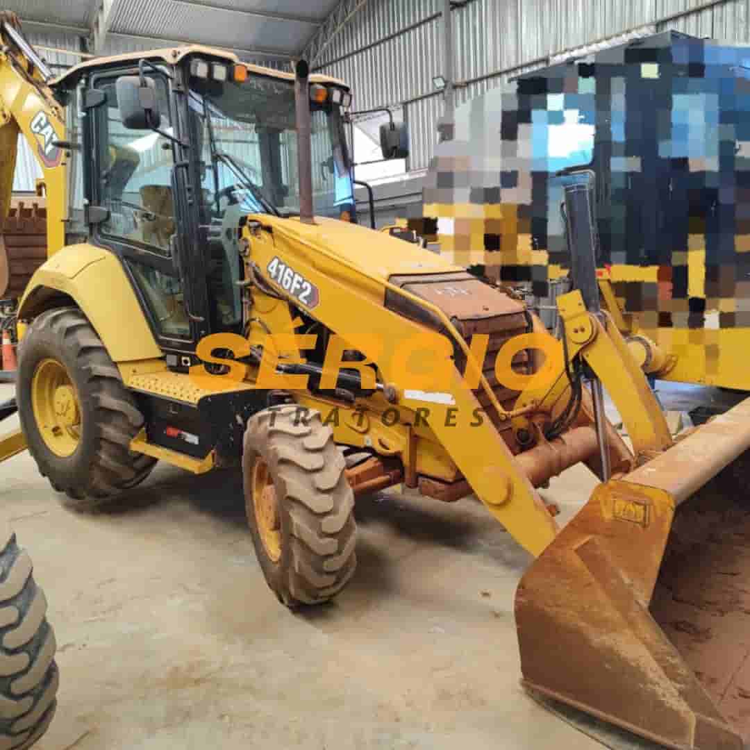 Retroescavadeira Caterpillar 416F2 2021 - imagem de fundo