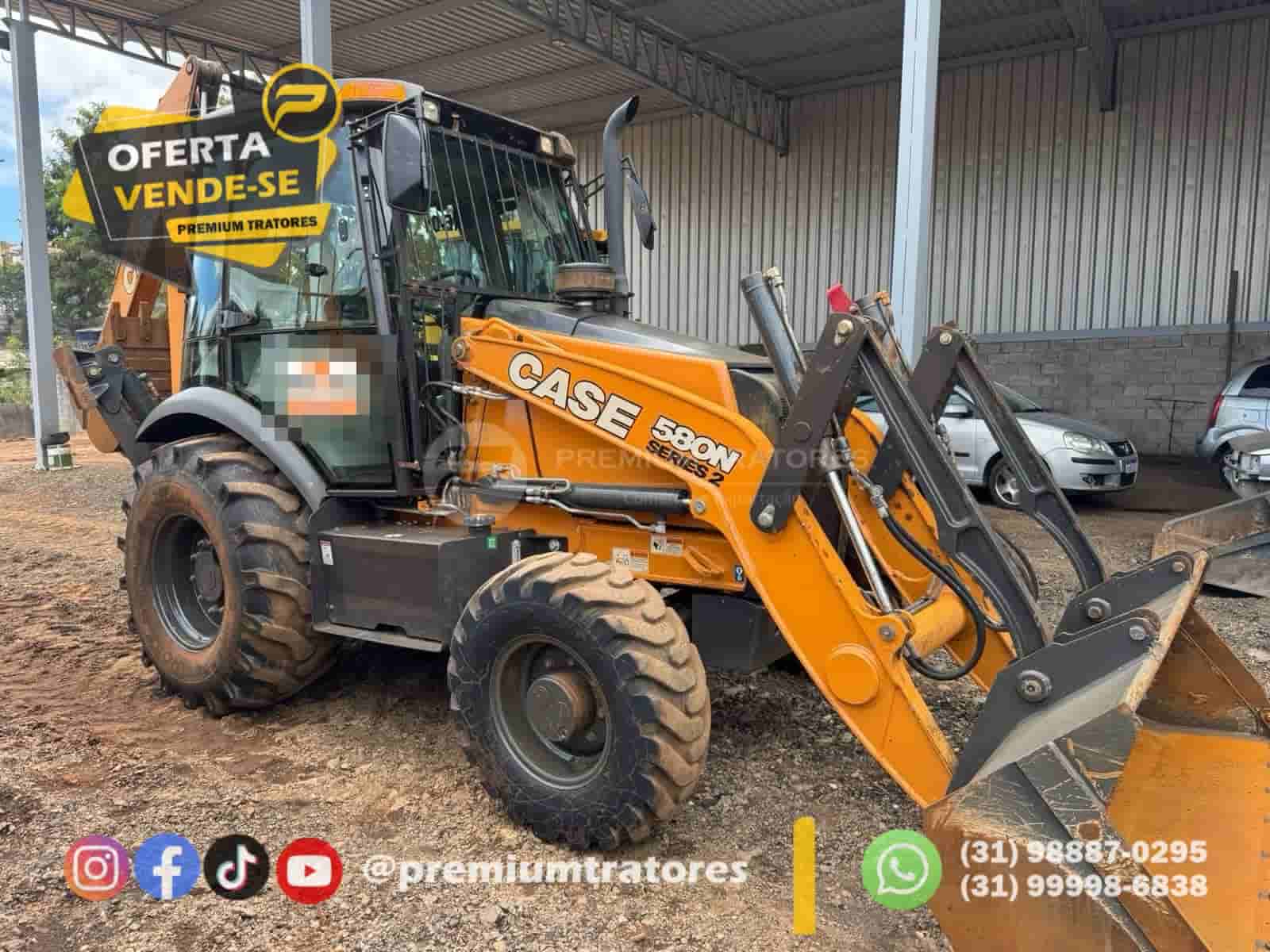 Retroescavadeira Case 580N 2024 - imagem de fundo
