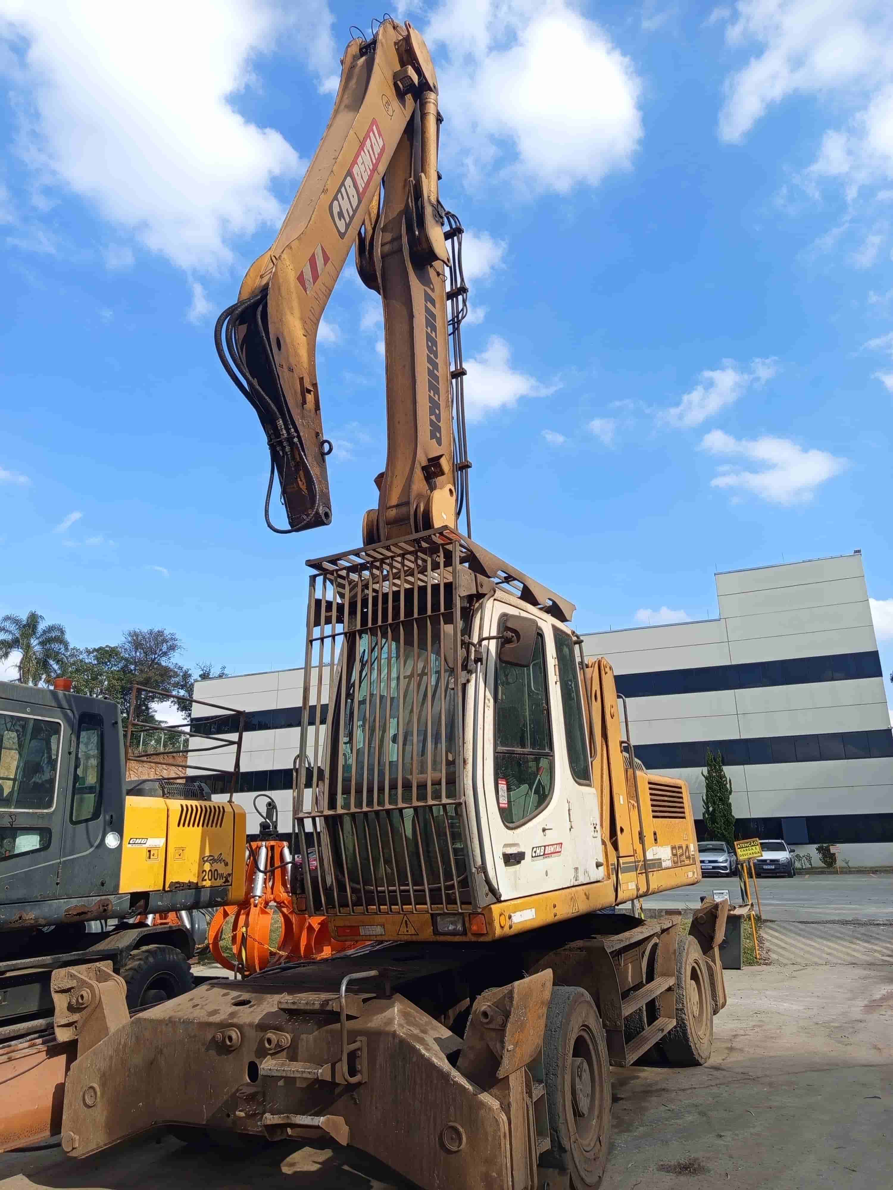 MANIPULADOR PARA SUCATAS Liebherr 924C 2012 - imagem de fundo