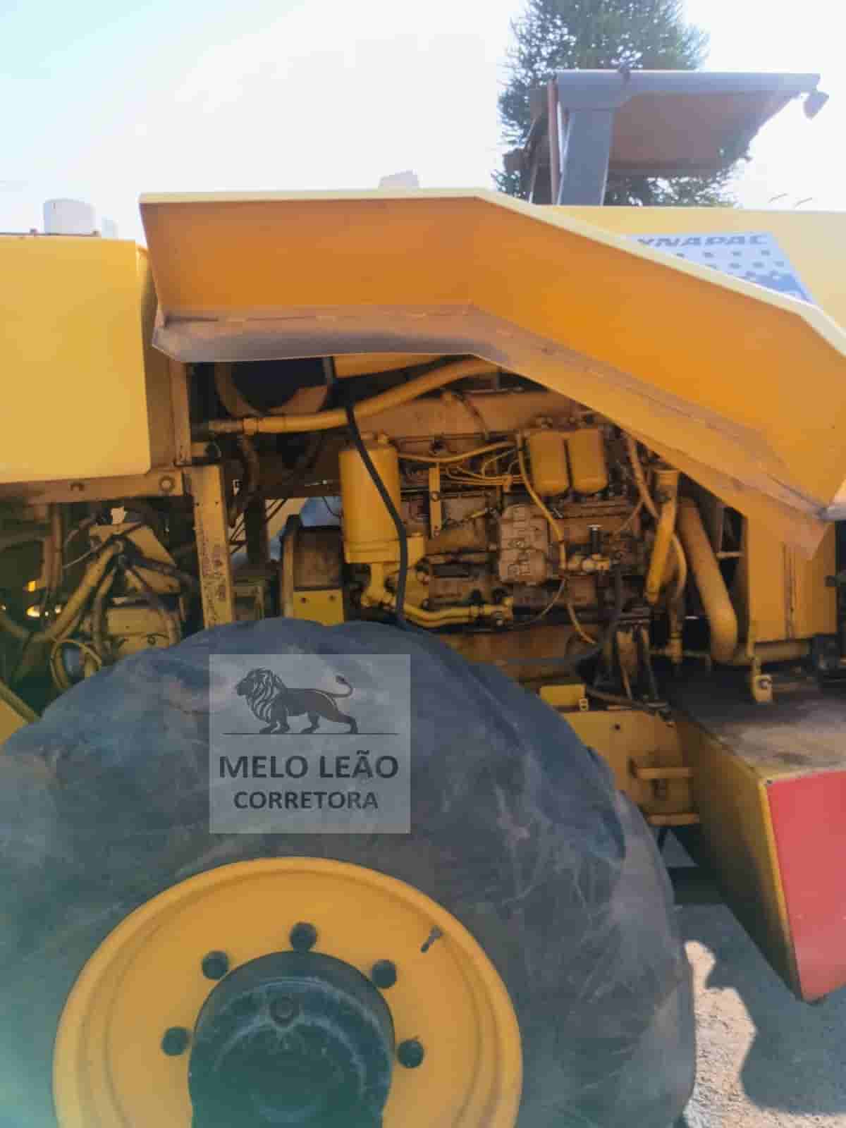 Rolo compactador Dynapac CA25 1991 - imagem de fundo