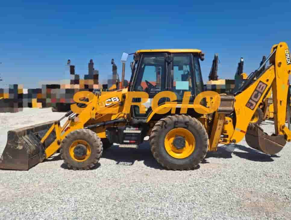 Retroescavadeira JCB 3CX 2022 - imagem de fundo