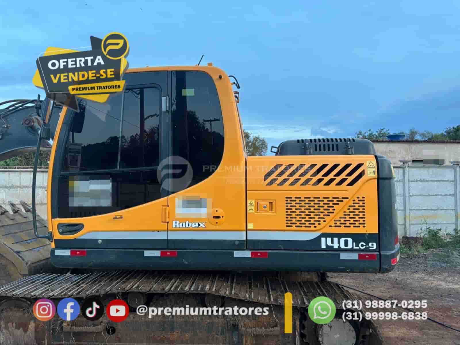 Escavadeira Hyundai R140LC-9 2022 - imagem de fundo