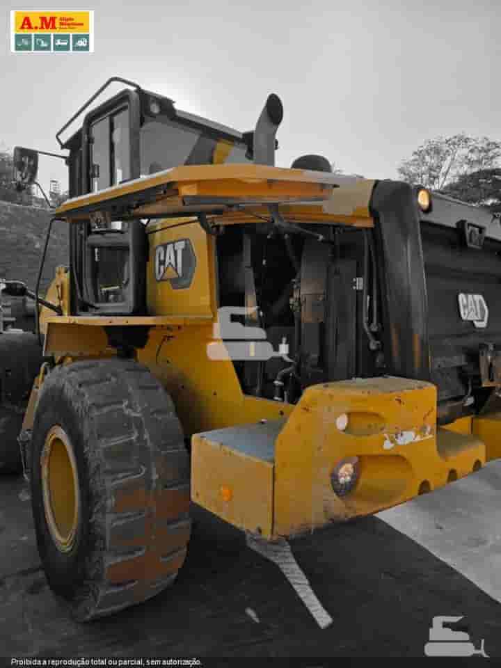 Pá Carregadeira Caterpillar 938 K 2022 - imagem de fundo