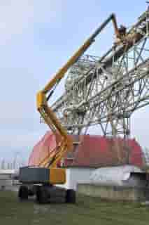 Plataforma elevatória Haulotte HA26RTJO 2025 - imagem de fundo