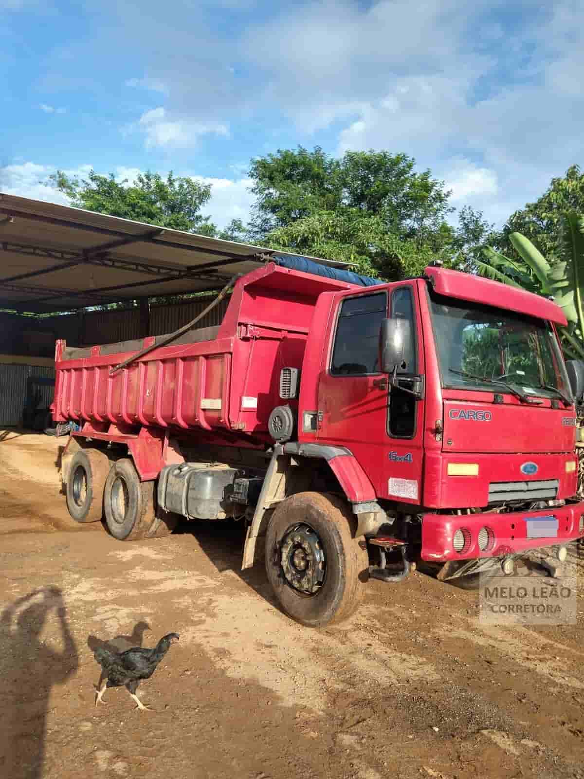 Caminhão Ford Cargo2628 2010 - imagem de fundo