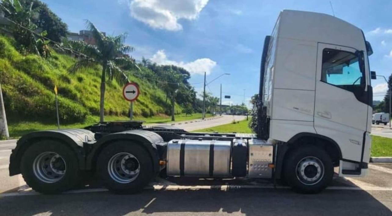 Caminhão Volvo FH 540 2022 - Imagem 3